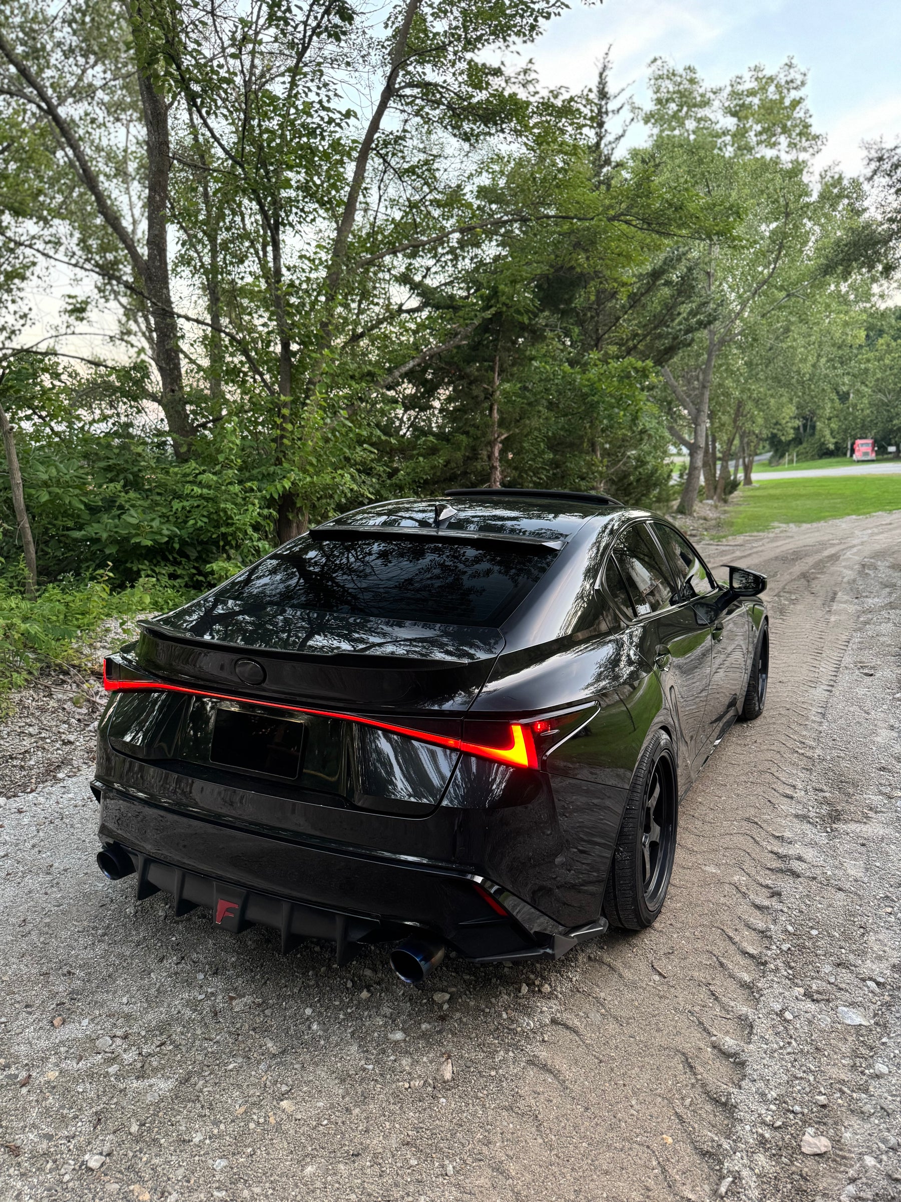 Lexus IS350